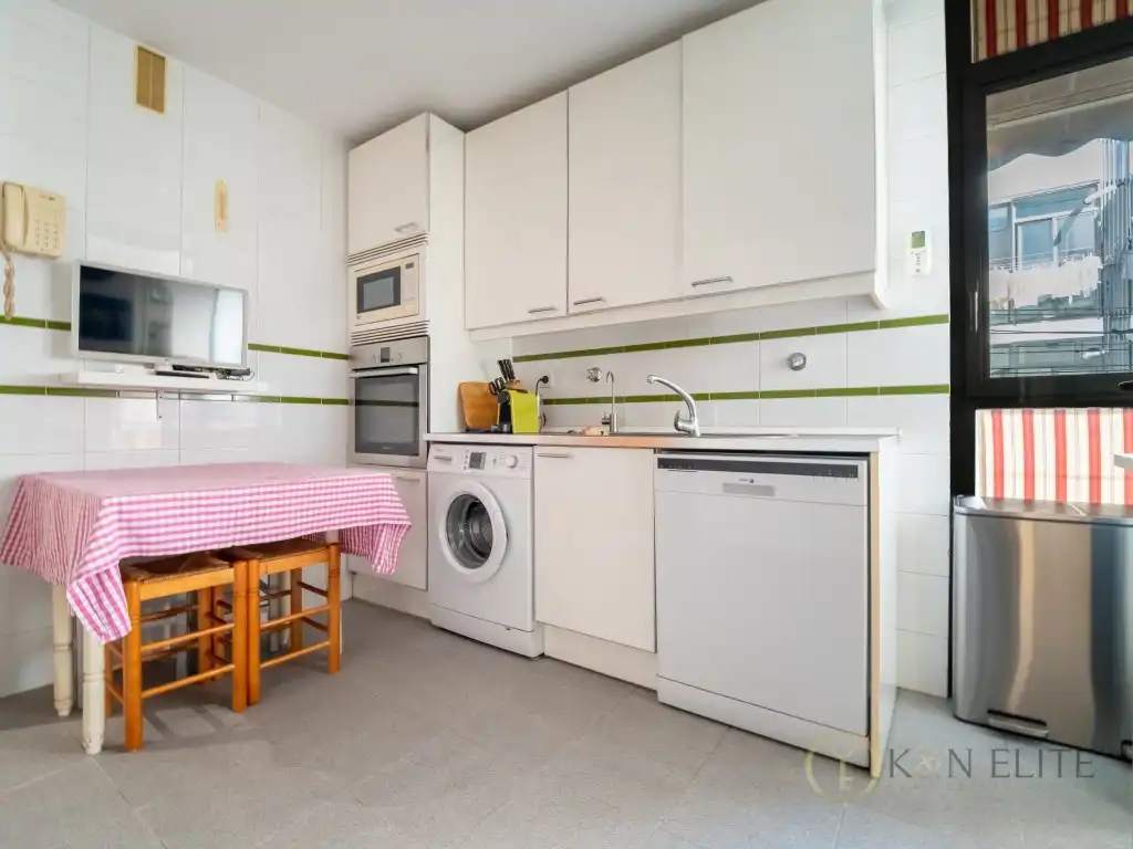 Flat with pool for sale in Calle Tramontana, imagen 26