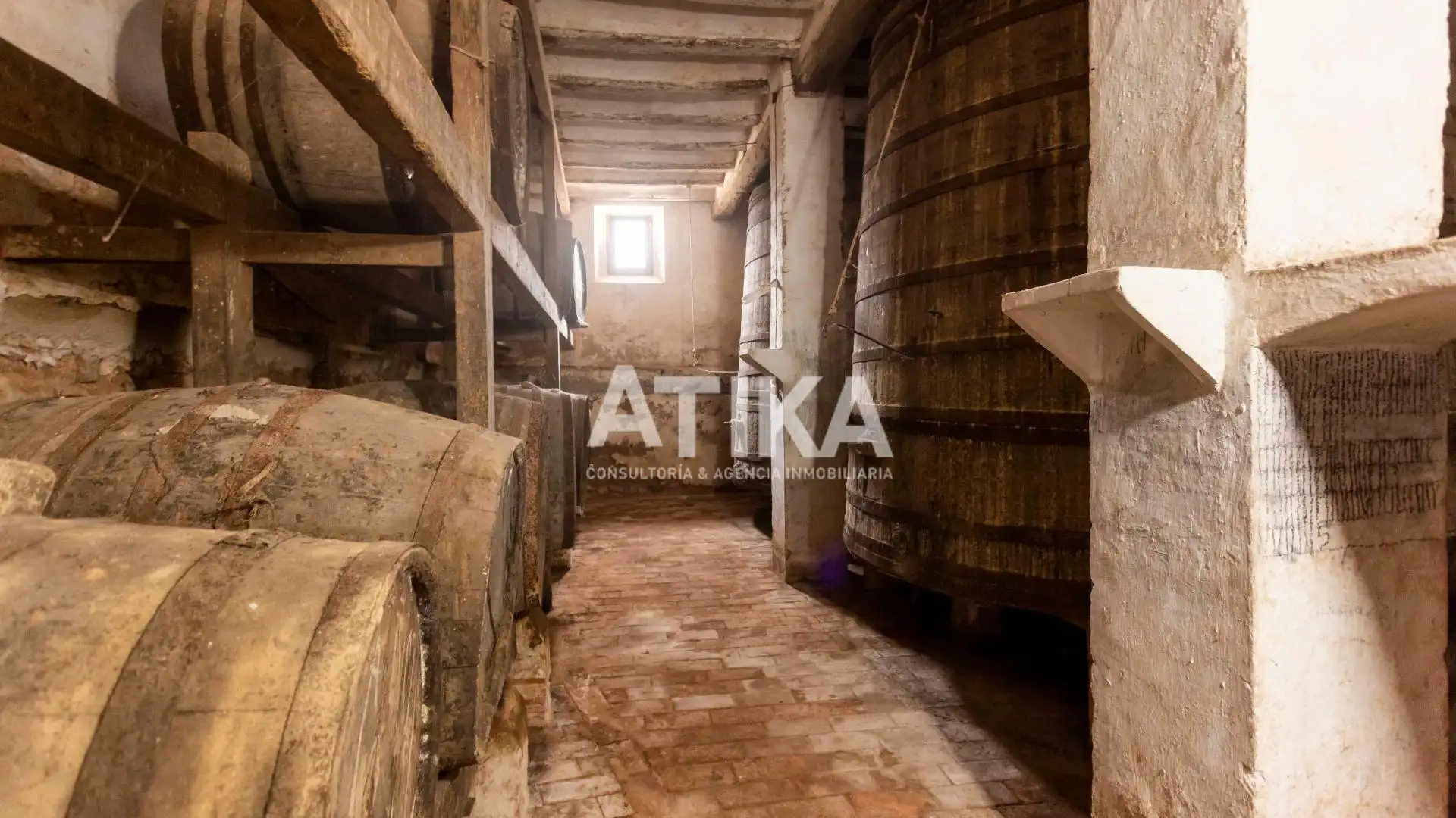 Country house zum Verkauf in Fontanars dels Alforins mit Klimaanlage, Heizung und Privatgarten