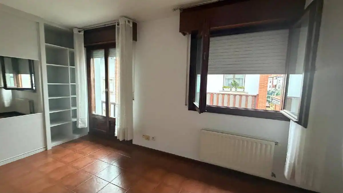Terrassa de Casa o xalet en venda en Castro-Urdiales amb Calefacció, Jardí privat i Terrassa