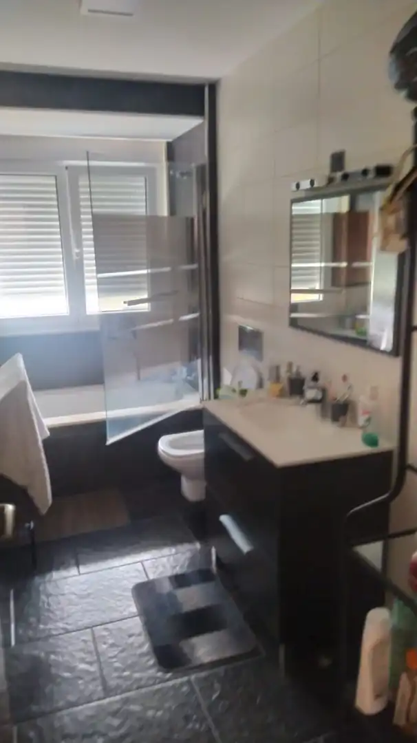 Bany de Casa o xalet en venda en Cee amb Calefacció, Parquet i Moblat