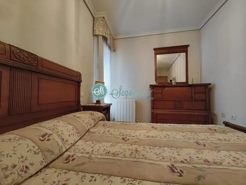 Habitación de Piso de alquiler en Segovia con Calefacción, Parquet y Terraza