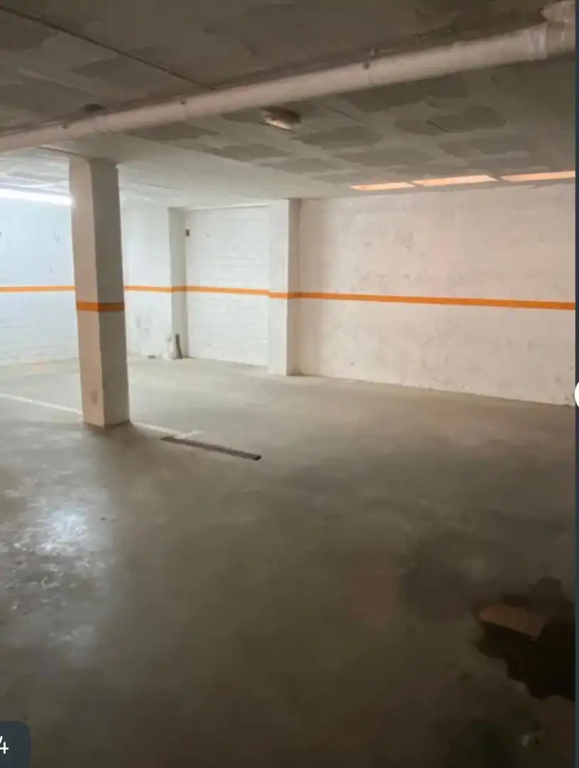 Einzelparkplatz mit Aufzug zum Verkauf in Carrer de Sant Josep, imagen 2