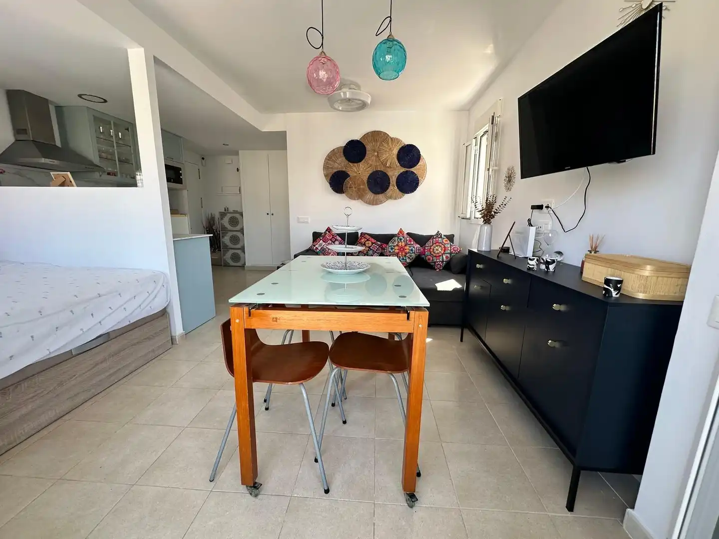 Menjador de Estudi en venda en Finestrat amb Jardí privat, Terrassa i Moblat