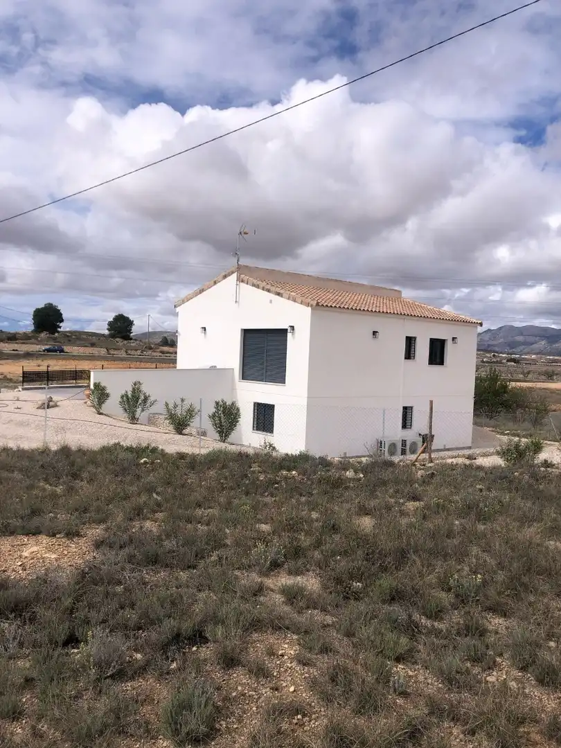 Casa amb piscina en venda a El Pinós / Pinoso, imagen 18