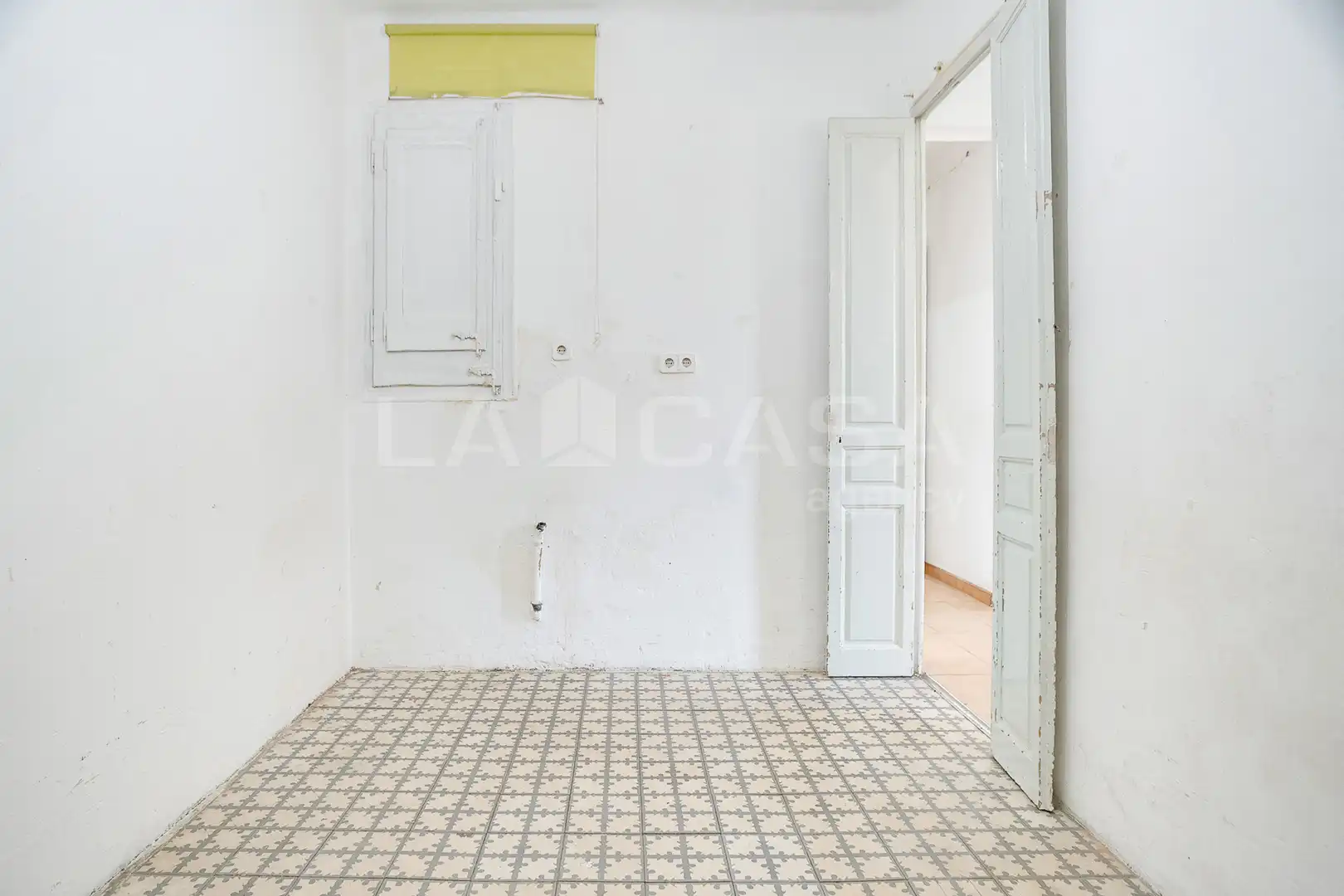Flat for sale in Sant Adrià de Besòs  with Heating and Balcony