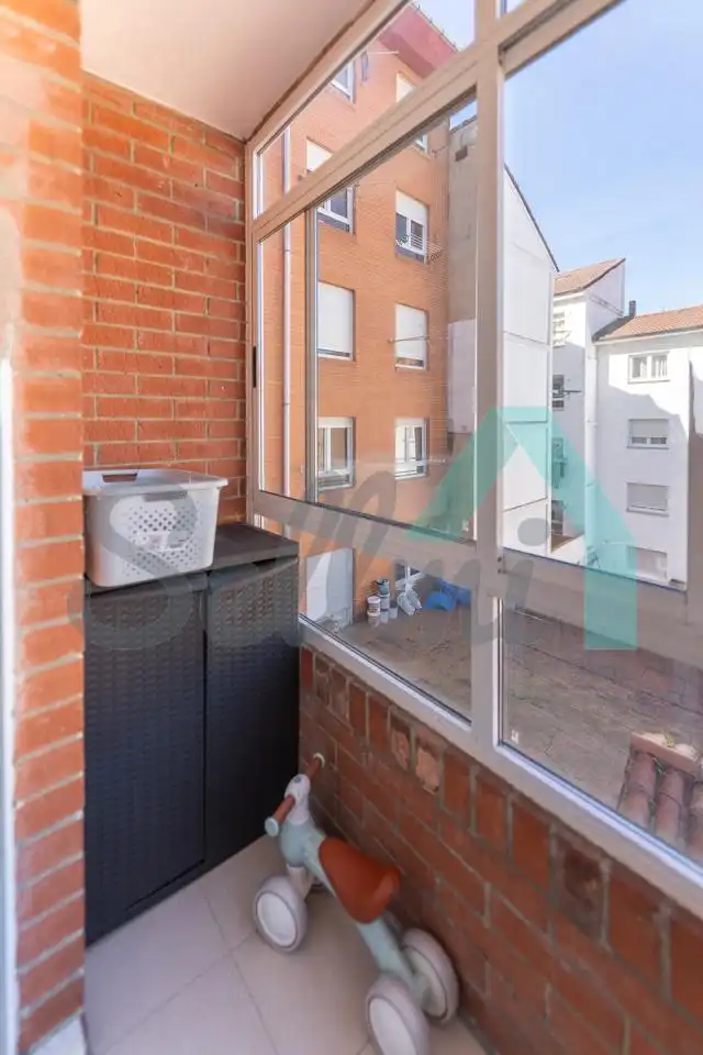 Terrasse von Wohnung zum Verkauf in Oviedo  mit Heizung, Parkett und Terrasse