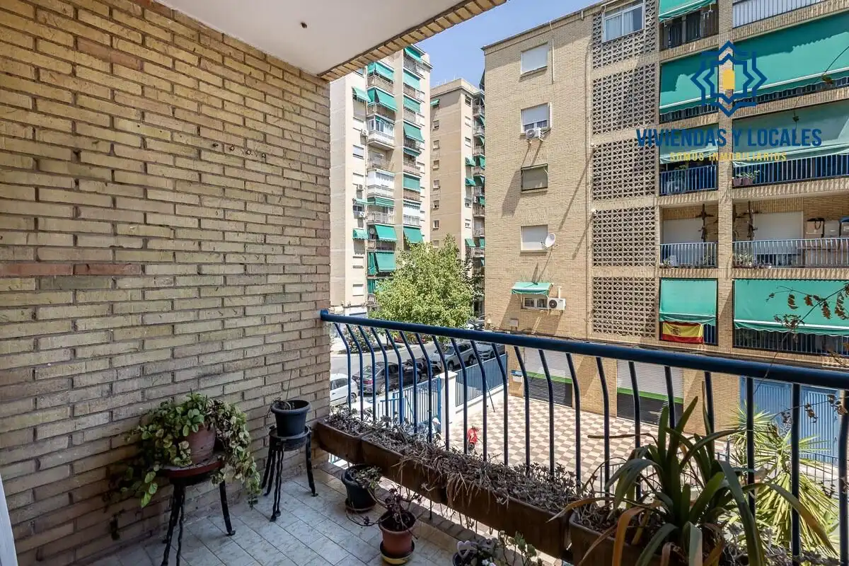 Balcony of Flat for sale in Granada  with Heating and Terrace