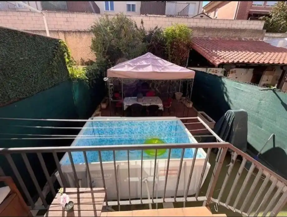 Adossat amb terrassa en venda a Calle Segura 11, imagen 2