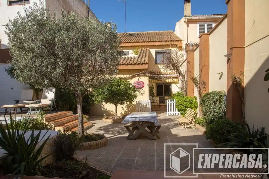 Terrassa de Casa o xalet en venda en Alaquàs amb Aire condicionat, Terrassa i Piscina