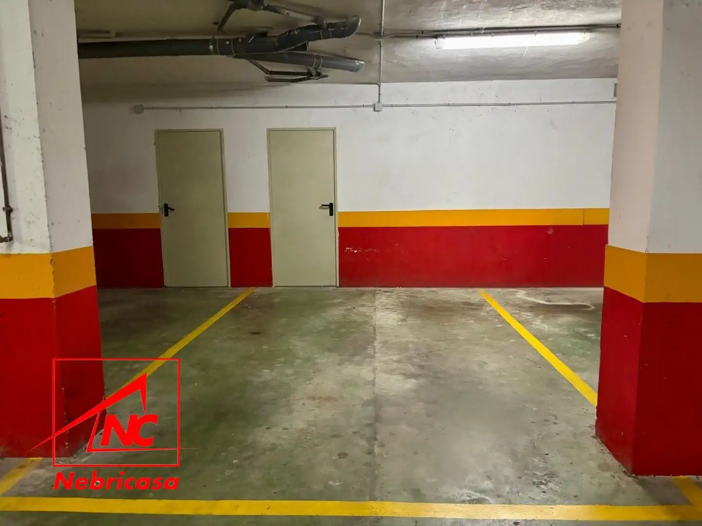 Parking of Flat for sale in Rota  with Terrace, Storage room and Swimming Pool
