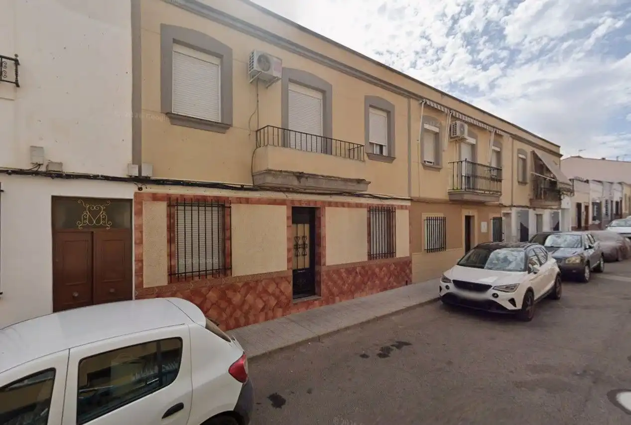 Vista exterior de Casa adosada en venda en Almendralejo