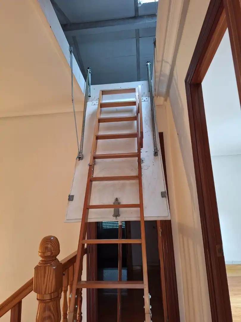 Casa o xalet en venda en Barruelo de Santullán amb Calefacció, Parquet i Terrassa