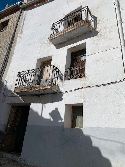 Vista exterior de Casa o chalet en venta en Ares del Maestrat con Balcón