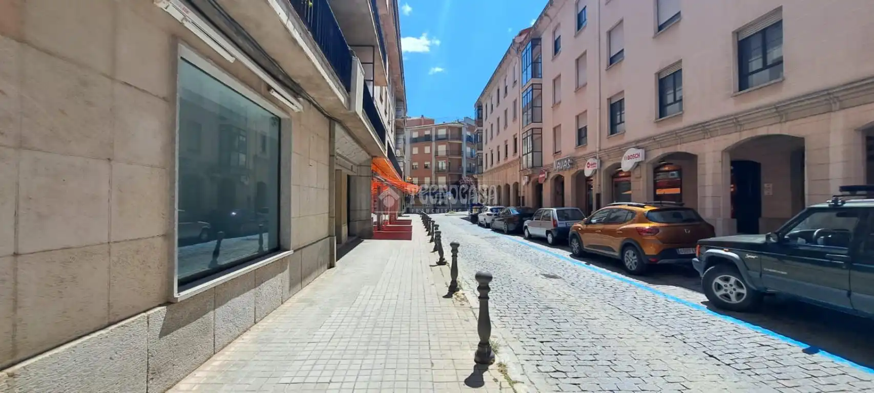 Exterior view of Commercial properties for sale in Ávila  with Parquet flooring and Alarm