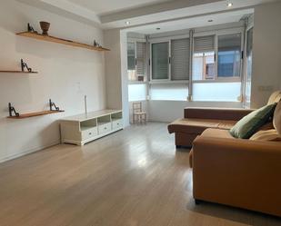 Living room of Flat for sale in Sant Boi de Llobregat  with Heating, Parquet flooring and Balcony