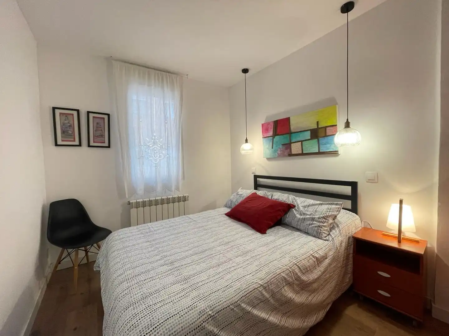 Habitación de Piso de alquiler en Ponferrada con Calefacción y Amueblado