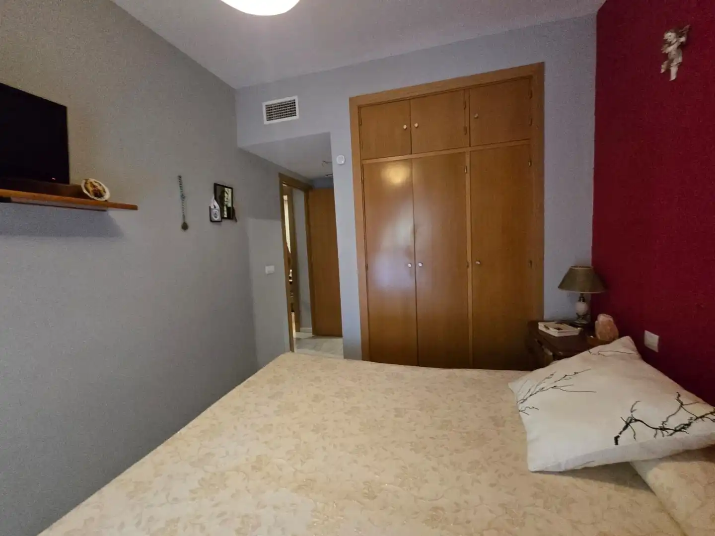 Dormitori de Pis en venda en Mairena del Aljarafe amb Aire condicionat i Terrassa