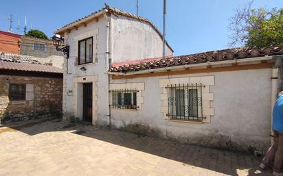 Exterior view of Country house for sale in Cardeñadijo