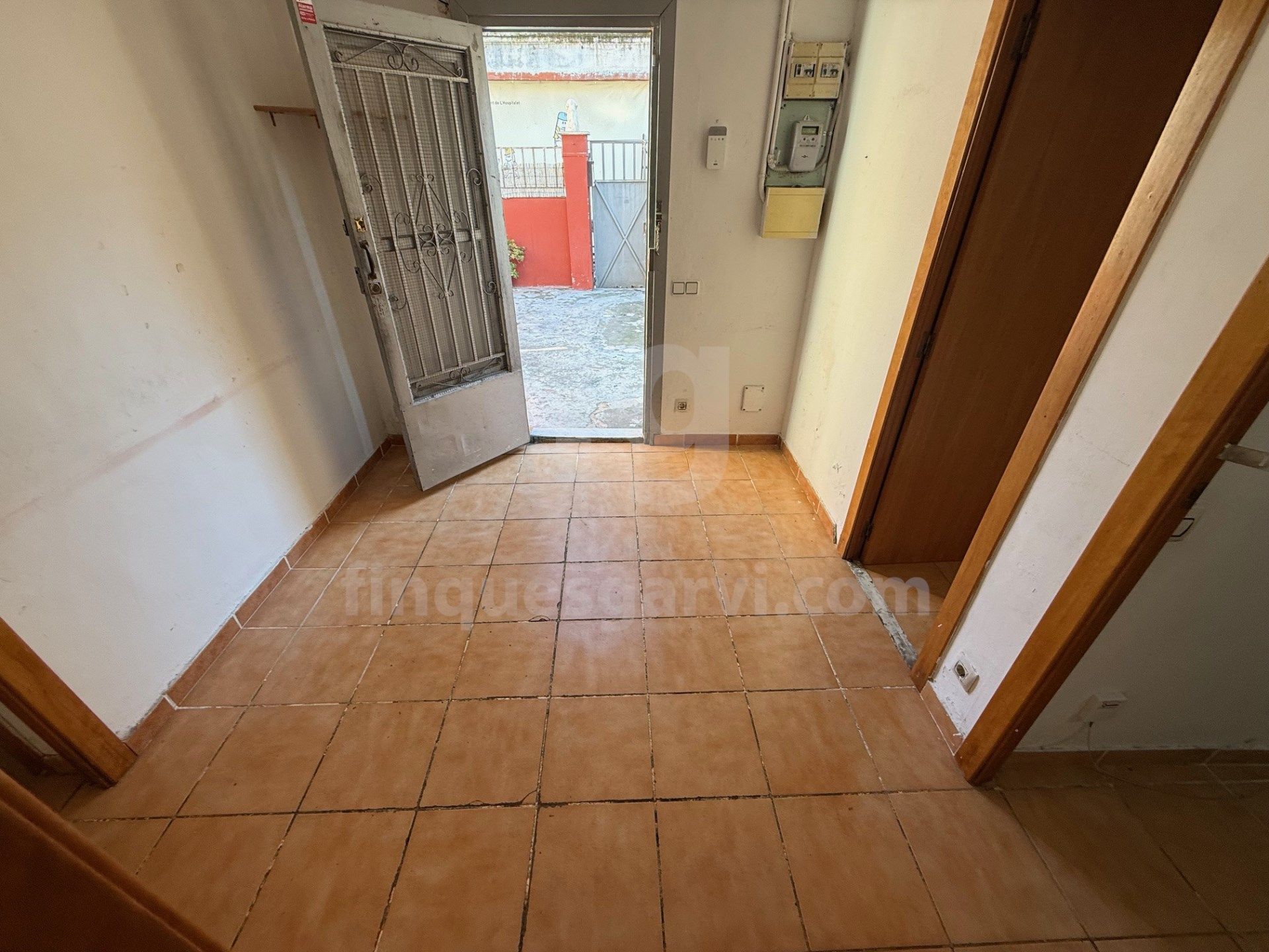Flat for sale in L'Hospitalet de Llobregat  with Terrace