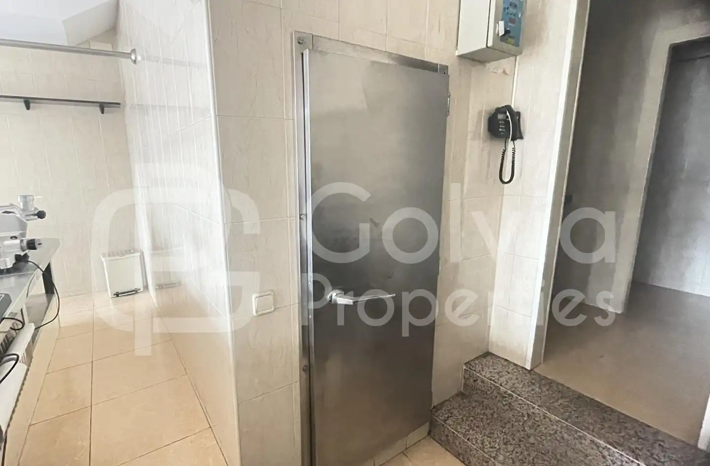 Business premises for sale in D'Europa, imagen 5