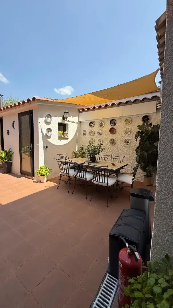 Reihenhaus mit Terrasse zum Verkauf in Carrer de la Creu 9, imagen 2