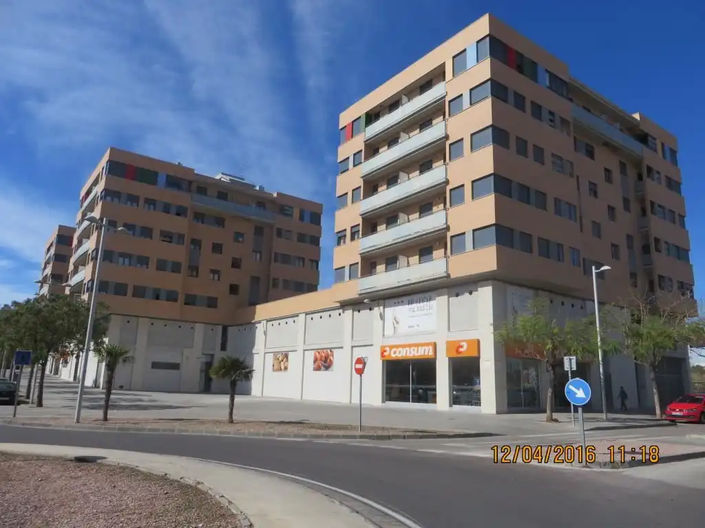 Vista exterior de Piso en venta en Torrent con Trastero y Balcón