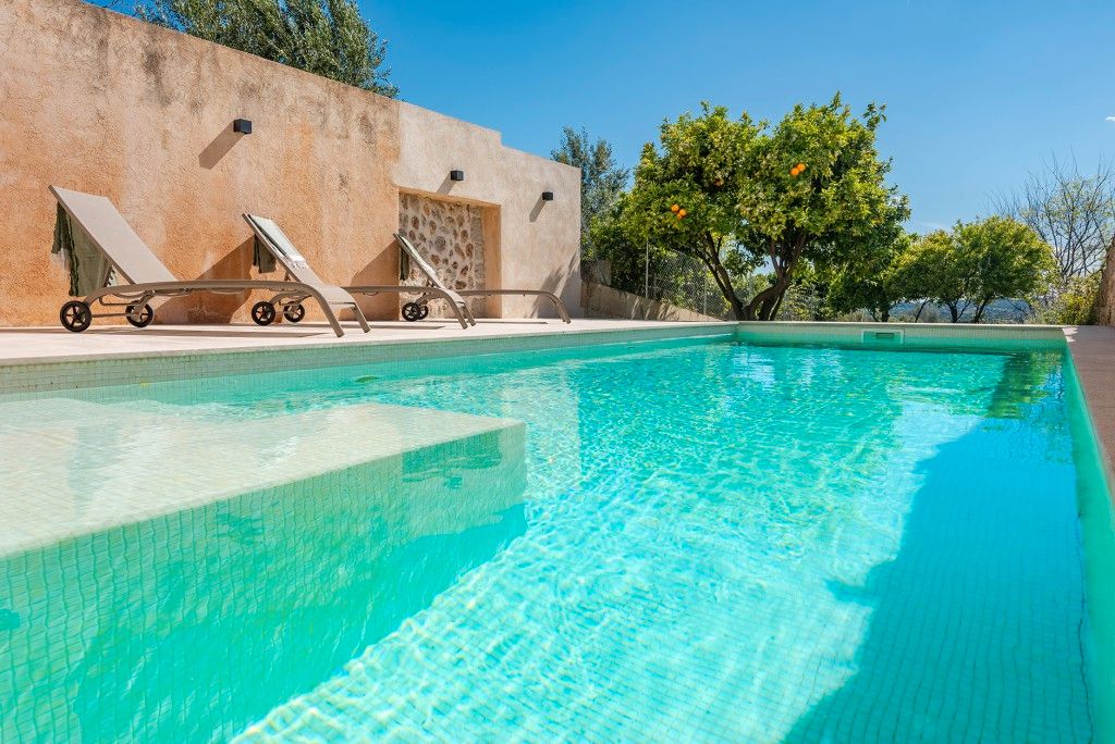 Country house for sale in Campanet