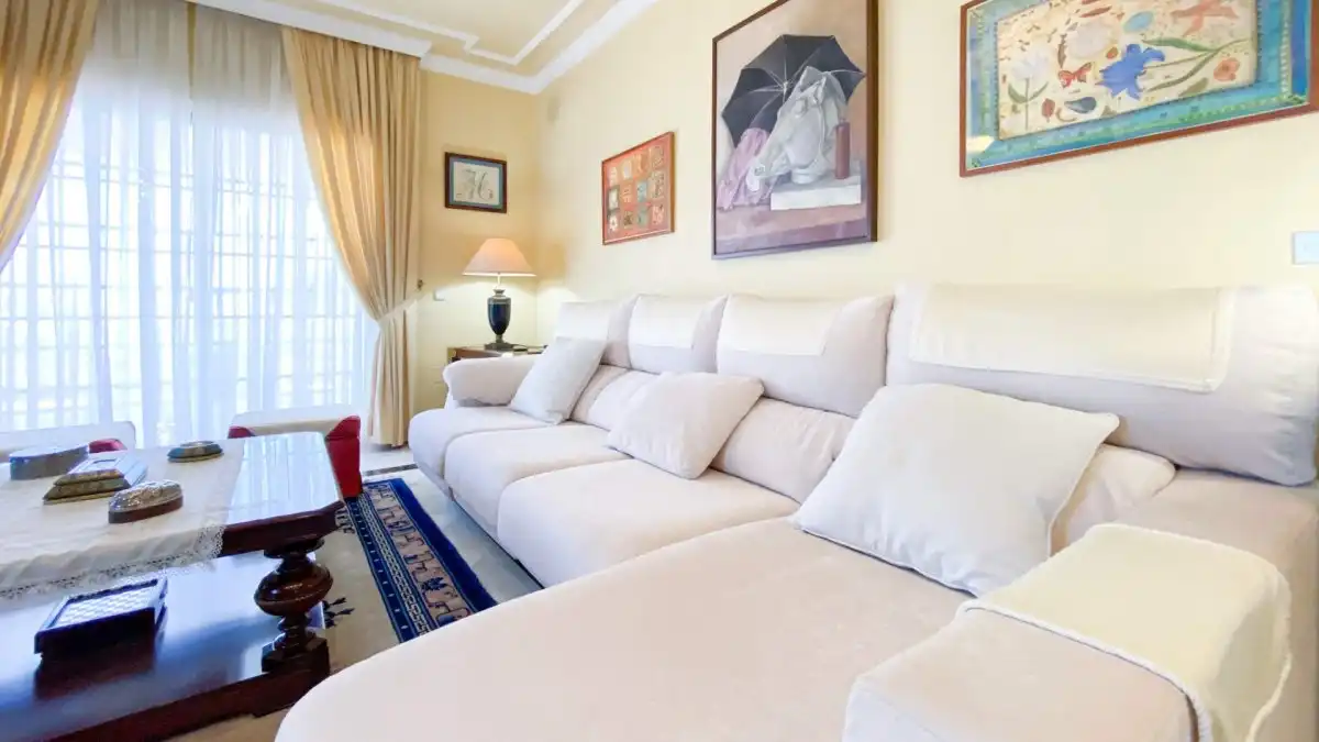 Sala de estar de Casa o chalet en venta en Mijas con Calefacción, Jardín privado y Terraza