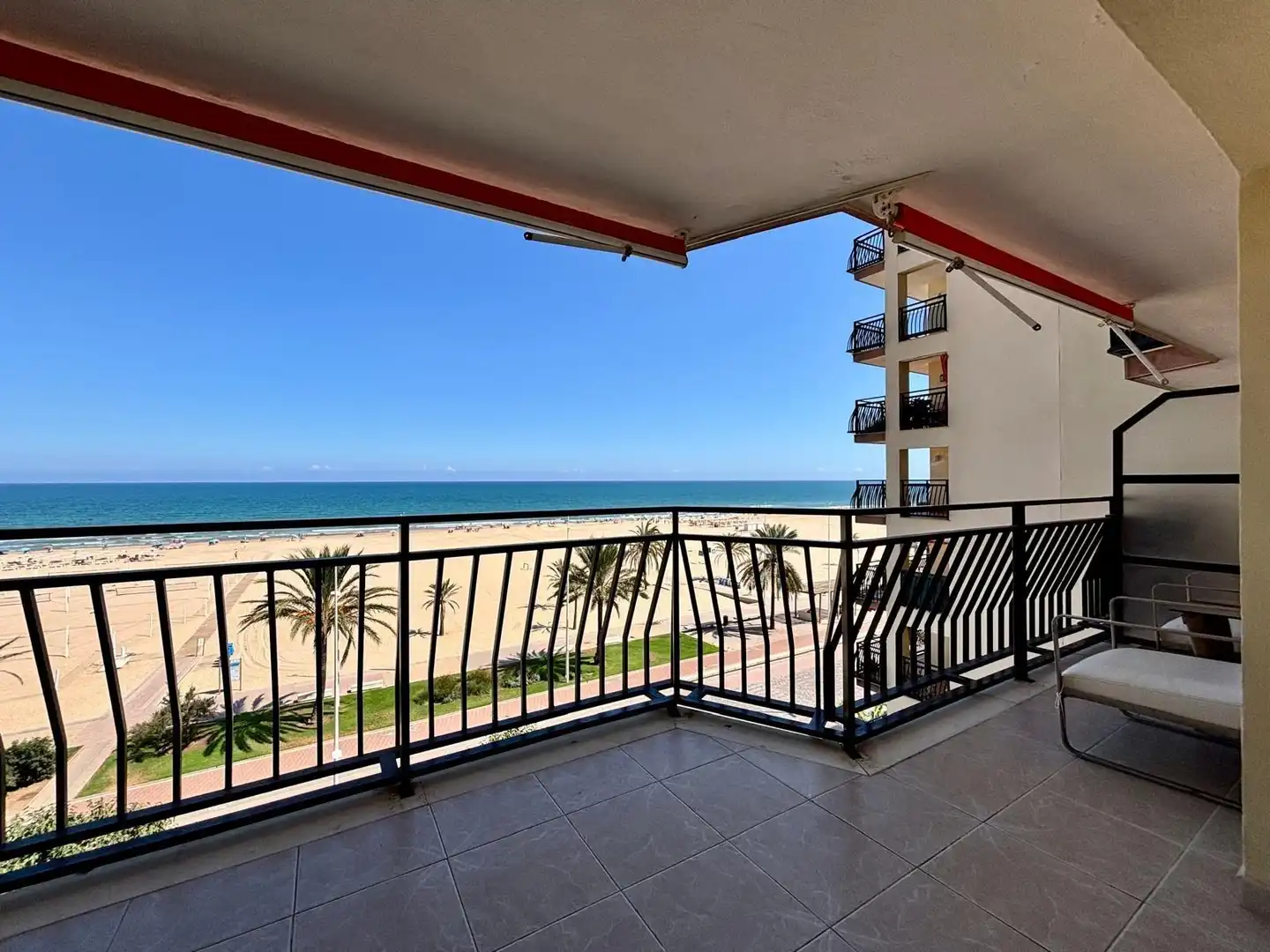 Terrassa de Apartament en venda en Gandia amb Aire condicionat, Jardí privat i Terrassa