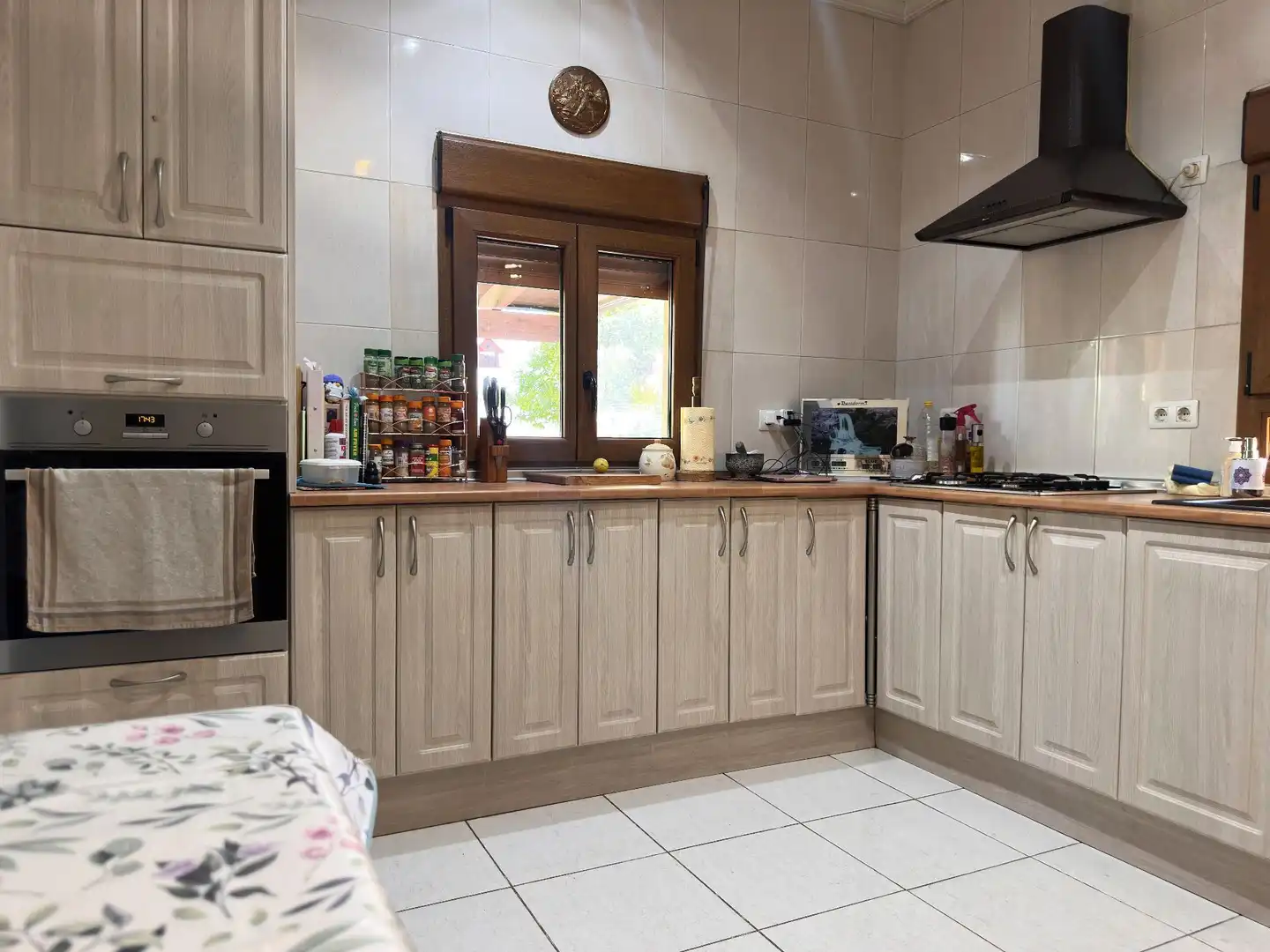 Kitchen of Houses for sale in Ontinyent  with Air Conditioner, Heating and Storage room