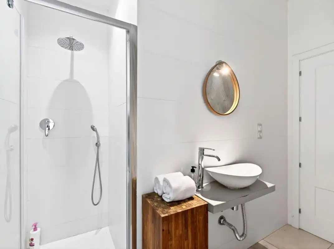 Baño de Planta baja en venta en Madrid con Aire acondicionado, Calefacción y Amueblado