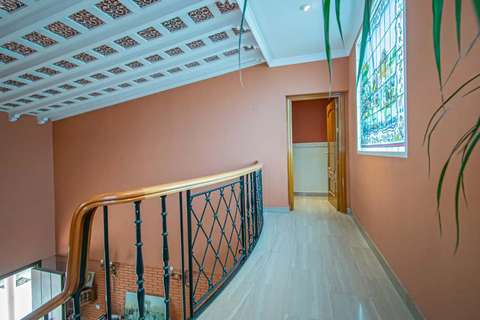 Casa o xalet en venda en Tomares amb Jardí privat, Terrassa i Piscina