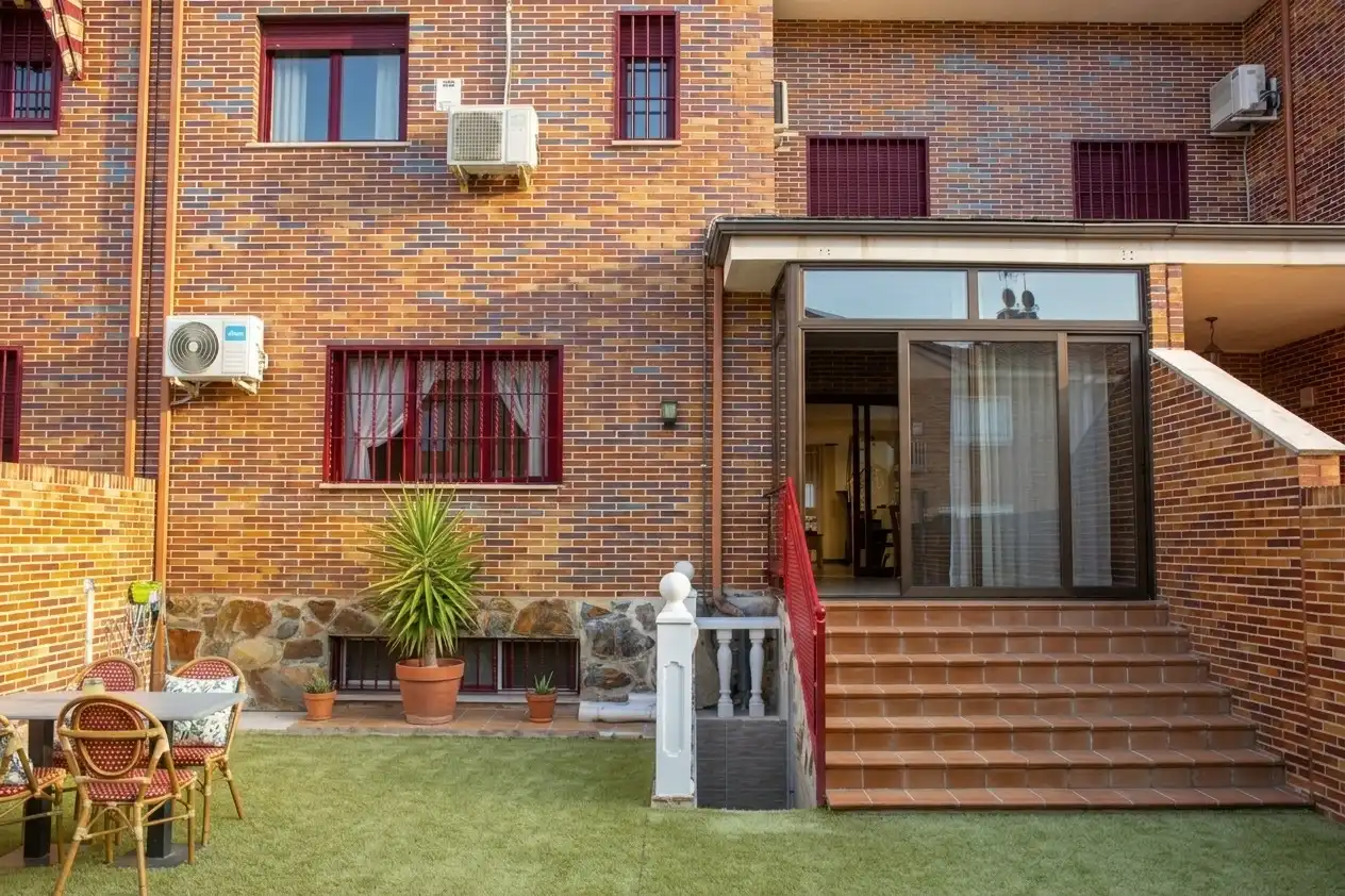 Detached house with terrace for sale in Torrejón de la Calzada, imagen 6