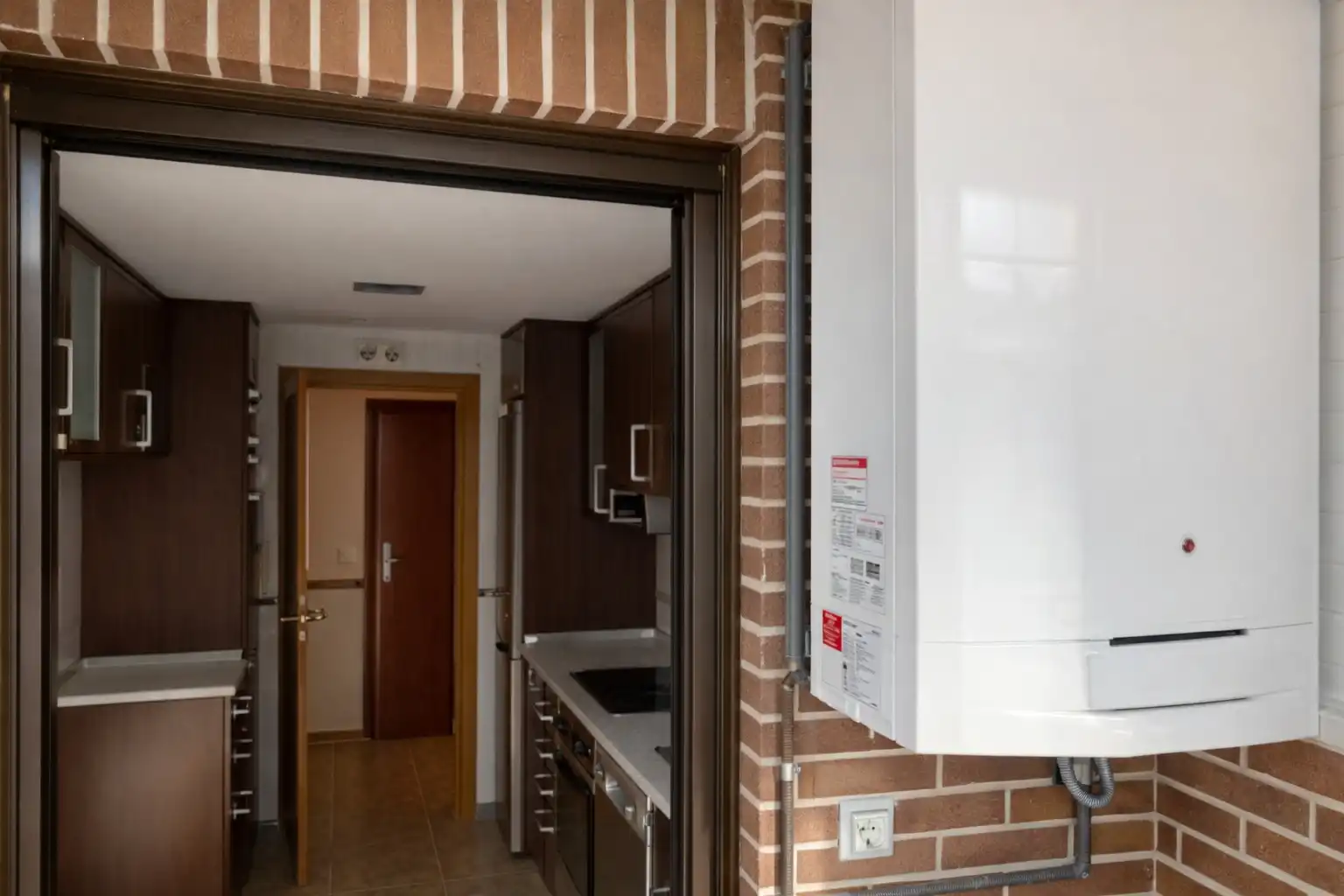 Küche von Wohnung zum Verkauf in Madrid mit Klimaanlage, Heizung und Parkett