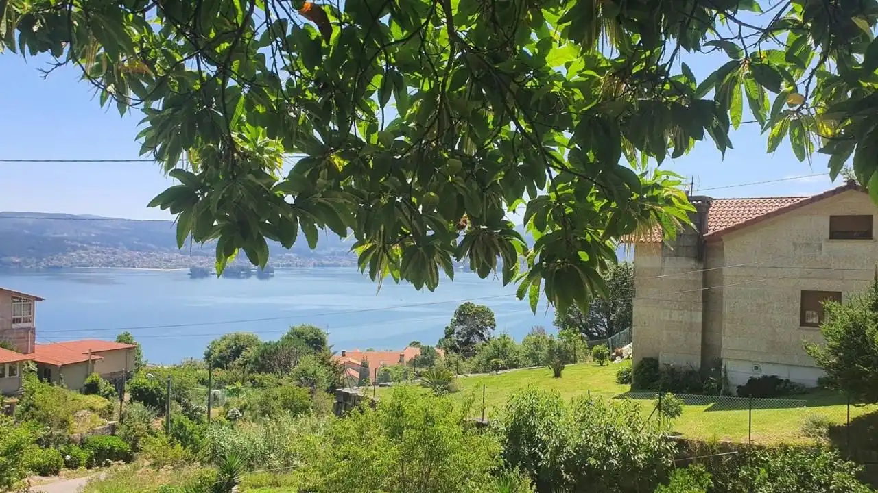 Residencial en venta en Lugar Pousada, 8, Vilaboa