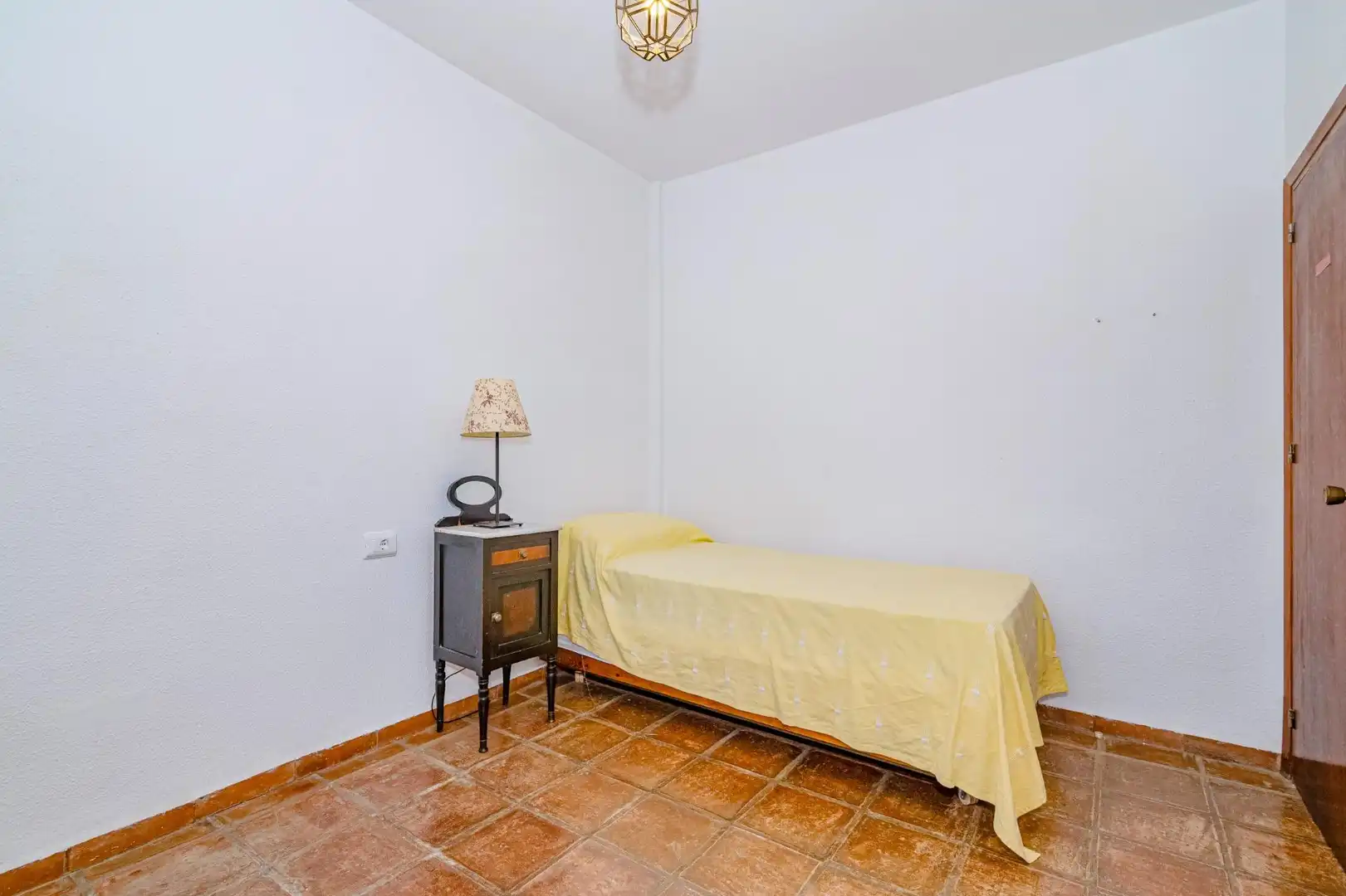 Habitación de Casa o chalet en venta en Motril con Jardín privado, Terraza y Piscina