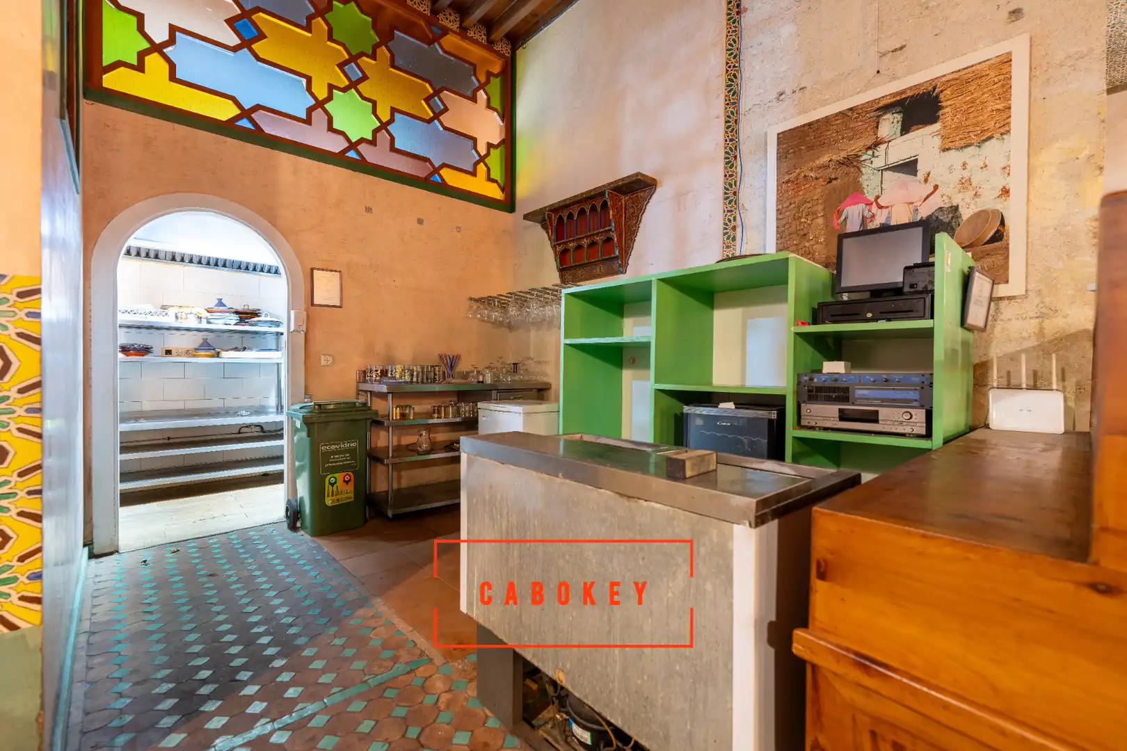Cocina de Local en traspaso en Almería con Aire acondicionado, Calefacción y Amueblado