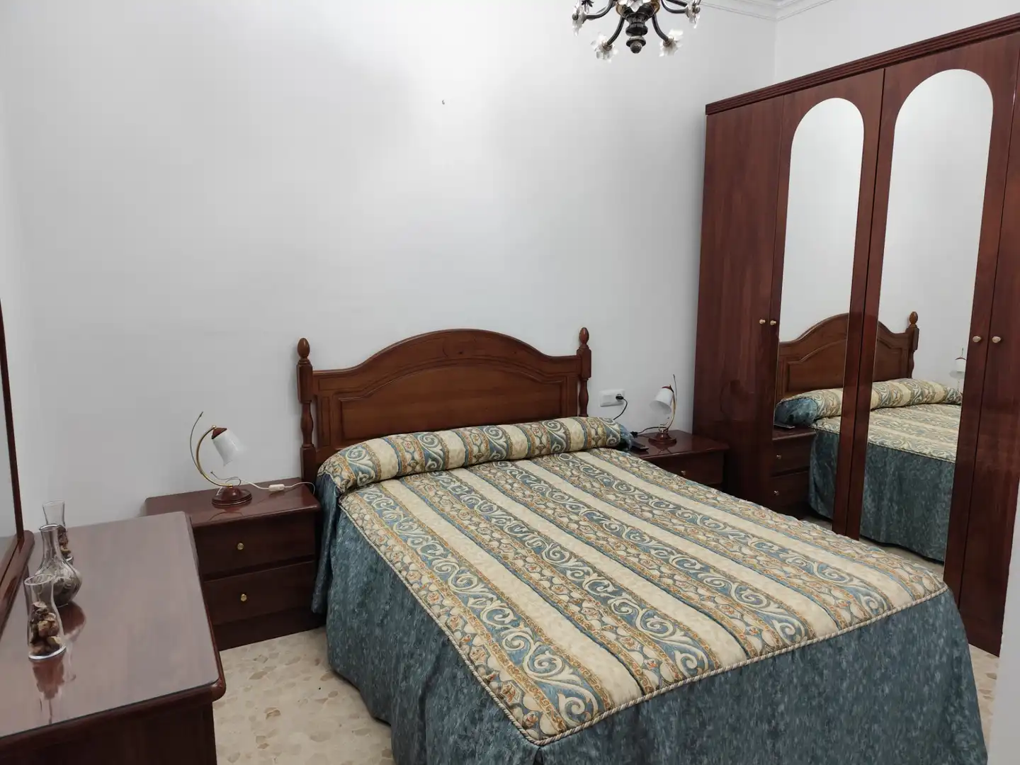 Casa o chalet de alquiler en Calle Guadiaro, 1, Las Palmeras - Dehesilla