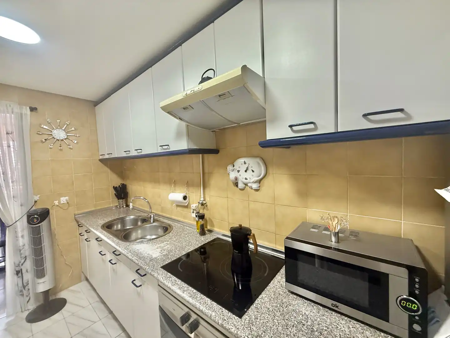 Kitchen of Flat for sale in Madrid  with Heating, Terrace and Furnished
