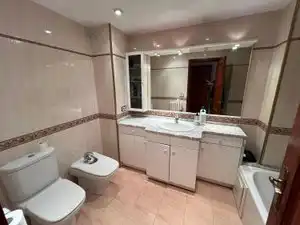 Bathroom of Flat for sale in Vic  with Heating, Storage room and Balcony