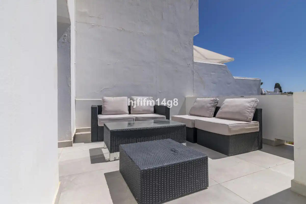 Apartment with pool for sale in Arrabal Aloha Golf 91, imagen 15