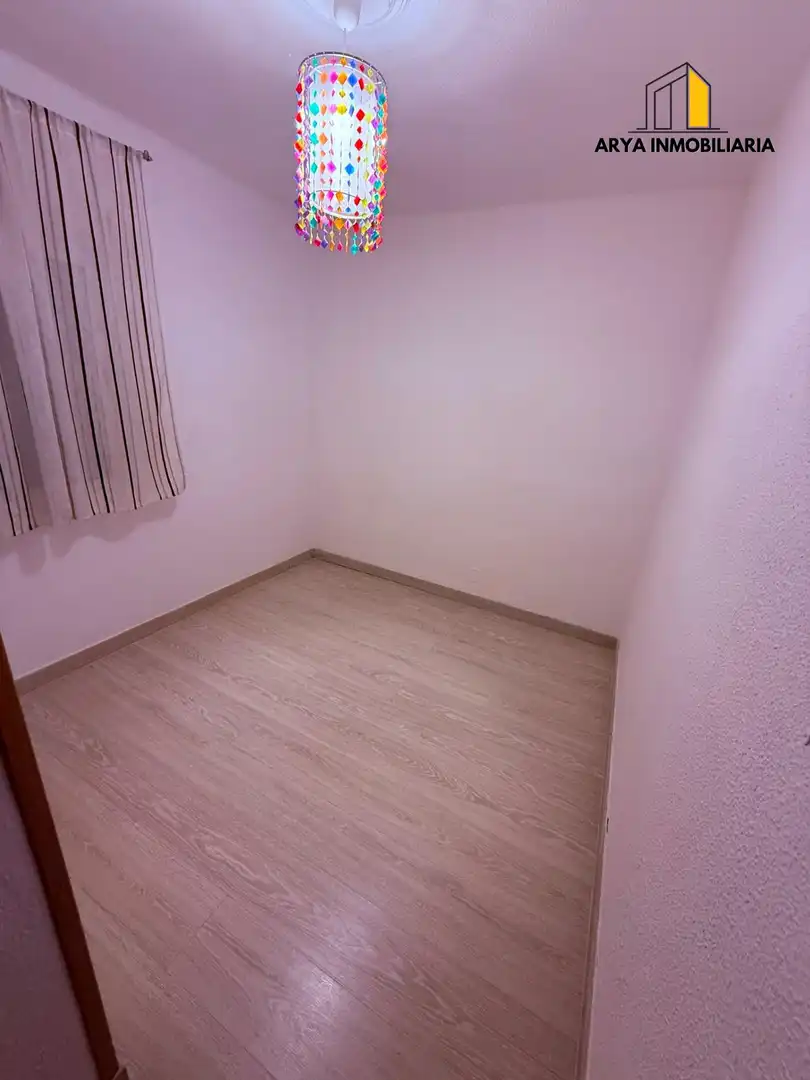 Dormitori de Pis en venda en Torrejón de Ardoz amb Aire condicionat i Calefacció