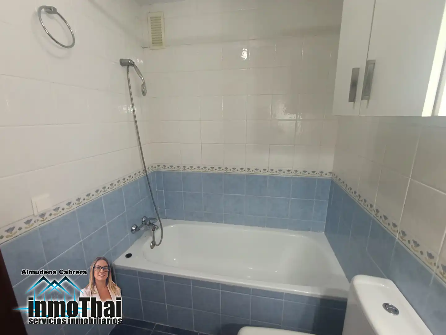 Bathroom of Flat for sale in Jerez de la Frontera  with Air Conditioner, Terrace and Storage room