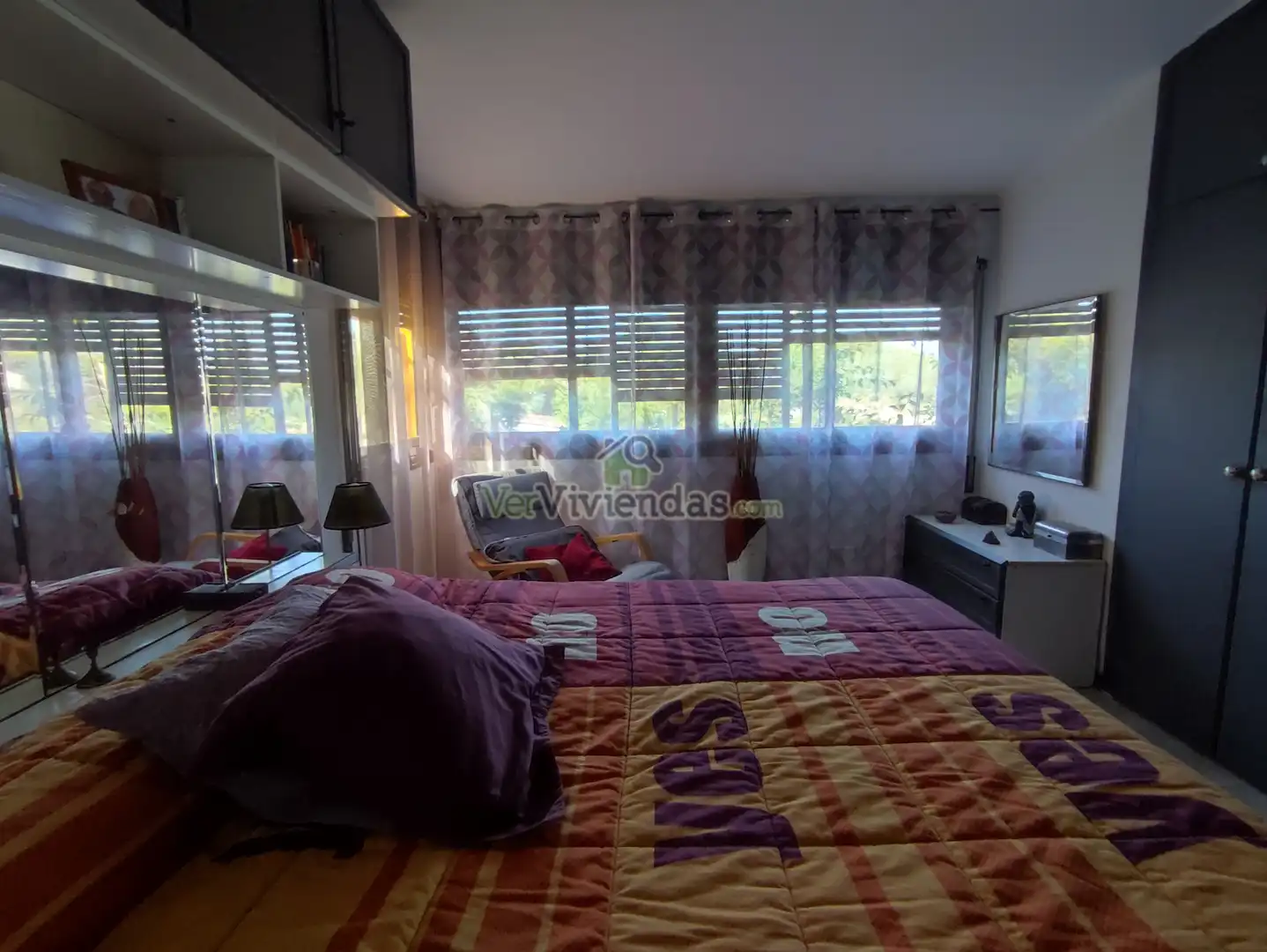 Habitación de Casa o chalet en venta en Torrelles de Llobregat con Aire acondicionado, Calefacción y Jardín privado