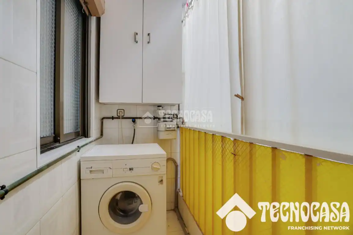 Habitación de Piso en venta en Santa Coloma de Gramenet