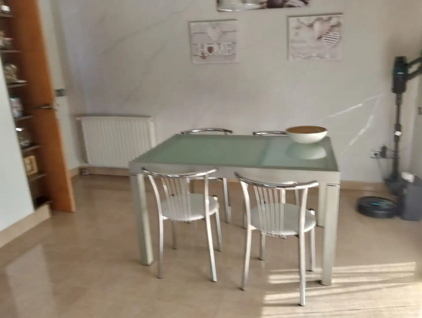 Comedor de Casa o chalet en venta en Llambilles con Aire acondicionado, Calefacción y Jardín privado