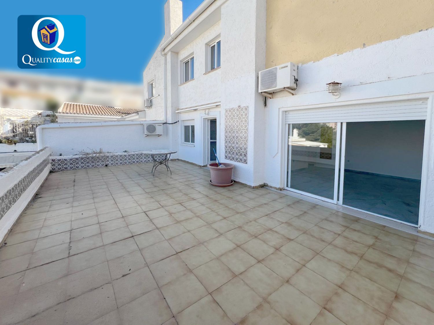 Vista exterior de Piso en venta en Benidorm con Aire acondicionado y Terraza