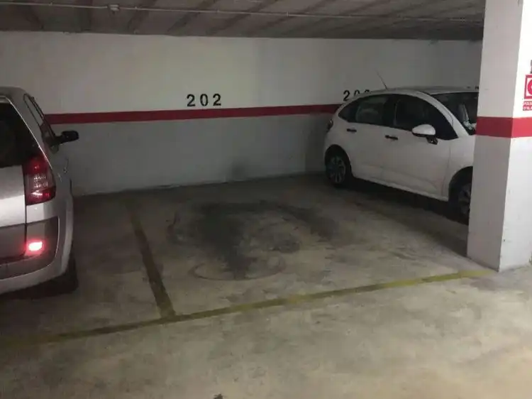 Garage zur Miete in Reus, Tarragona