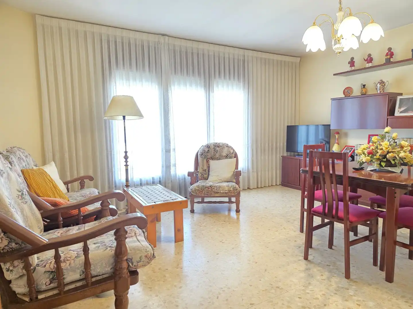 Sala de estar de Casa o chalet en venta en Montornès del Vallès con Calefacción, Jardín privado y Trastero
