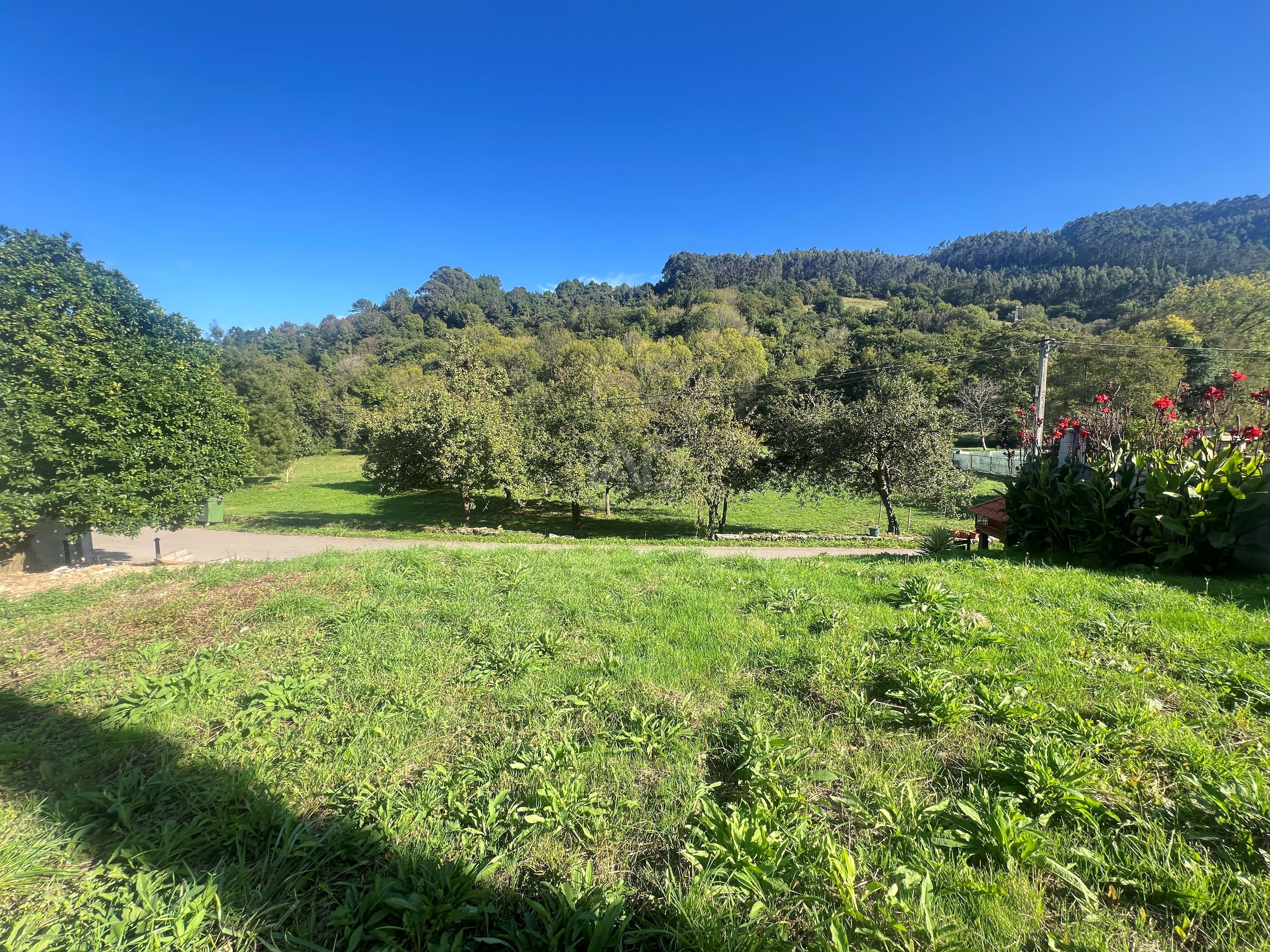 Residential zum verkauf in Castrillón